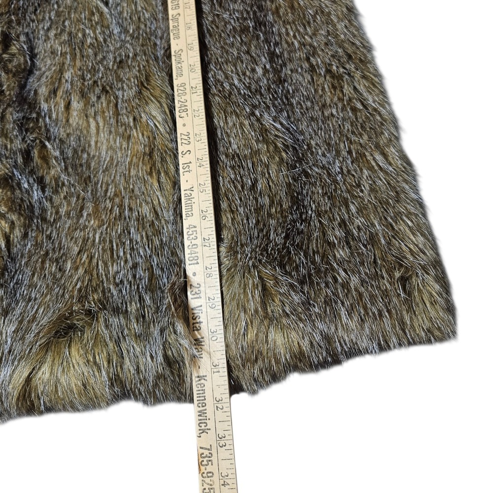 Rachel Zoe‎ Faux Fur Eegant Warm Vest Size 3X Toggle Closure Luxe Cozy Coat - Picture 5 of 11